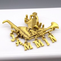 Vintage AJC Jammin Brooch, Large Gold Tone Jazz Music Dimensional Hands Playing - £30.43 GBP