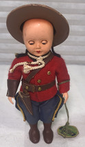 ROGARK WALES DOLL CANADIAN ROYAL MOUNTY OUTFIT 6" - $280.45 MXN