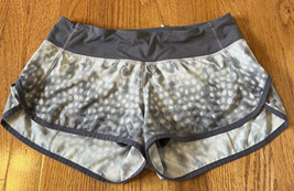 Lululemon Run Speed Shorts 2.5” Size 6 Snowy Owl Magnum Gray Yoga Jog Hike - $39.57