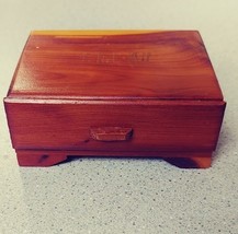 Vintage Pine Trinket box Souvenir from Joliet, ILL. - $15.00