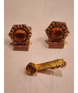 Vintage Mesh Wrap Around Golden Red Textured Cufflinks &amp; Tie Clip Set Read - $27.44 CAD