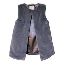 Primark Youth Girls Gray Fur Plush 1 Top Button Vest Size 10/11 Years - $7.91