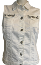 Baccini Women&#39;s Jewel Embellished Sleeveless Denim Vest White Medium - $357.46 MXN