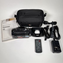 Sony Handycam HDR-PJ650V 20.4MP  Handheld Digital Camcorder Projector Ca... - £222.82 GBP