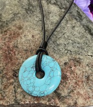 Blue Howlite Spiderweb Donut Necklace 35mm Leather Cord Stainless Steel Clasp - £23.45 GBP