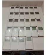 1X Apple Ipod Third Generation Various Condition and Storage with Access... - $108.60 CAD