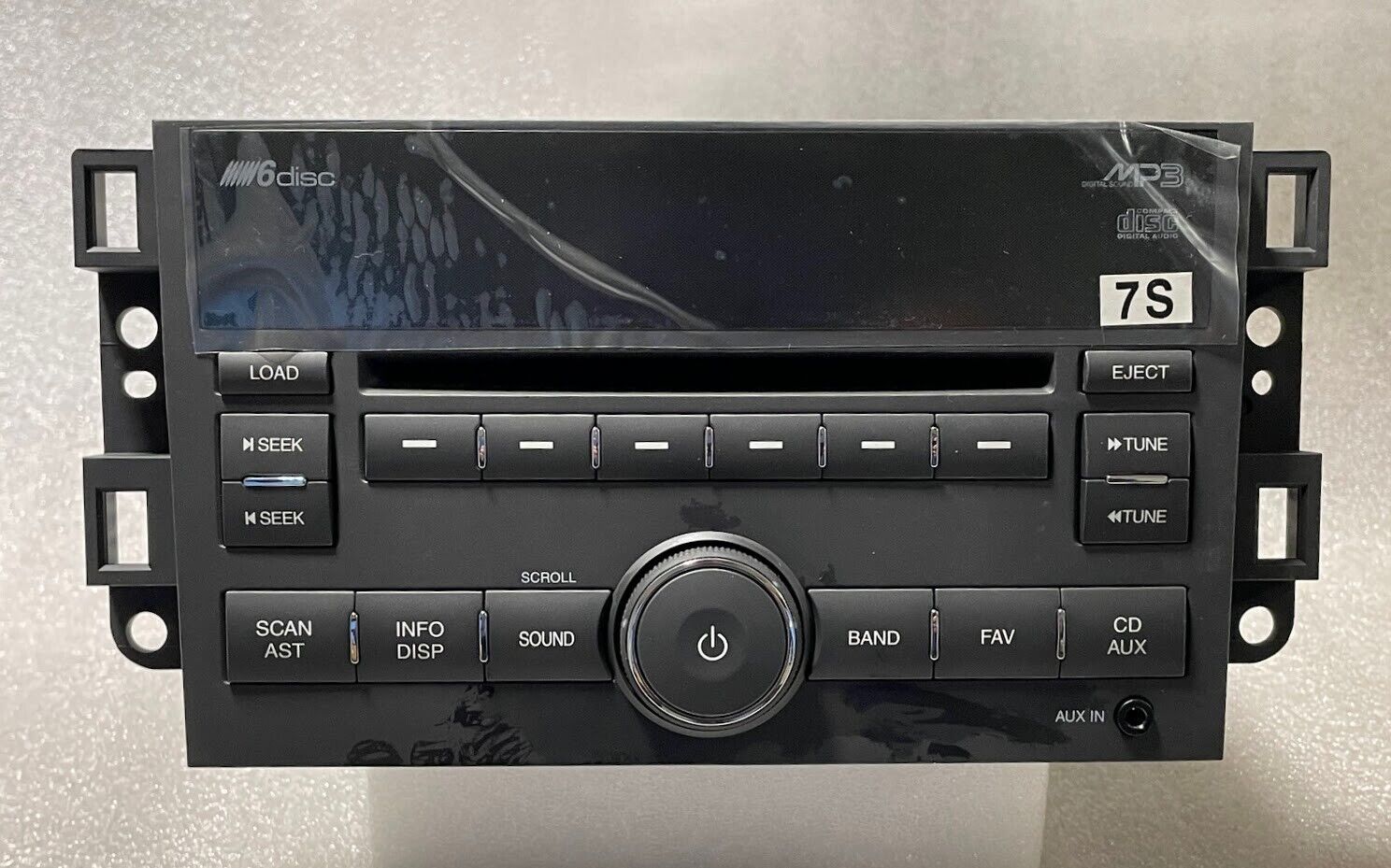 Primary image for 2008-2010 Chevy Aveo radio OEM CD6 stereo. Factory original. Never installed