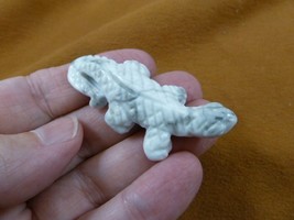 (Y-LIZ-UR-568) white Howlite UROMASTYX LIZARD carving FIGURINE gemstone ... - £11.06 GBP