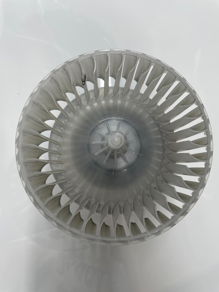 2013-2022 Chevy Trax LS Heater AC Blower Motor Fan Assembly 1645764006 14K Miles Item image 2