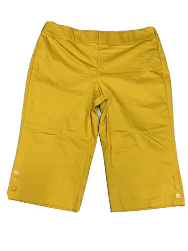 Lane Bryant Capri Pants Size 26 Gold Dressy Accent Buttons Stretch Caree... - $14.25