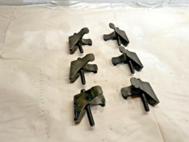 Cummins ISX DOHC DIESEL ENGINE INJECTOR HOLD DOWN CLAMP 3347817 OEM - $110.00