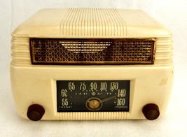 General Electric Vintage Radio, Model 201, Untested, Parts or Repair Onl... - $48.95