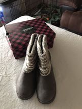 Girl's Arizona Jean Company Boots, Size 4M, Gray, New In Box - $23.99