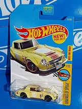 Hot Wheels NEW For 2017 Legends Of Speed Series #22 Fairlady 2000 Light Yellow - £2.32 GBP