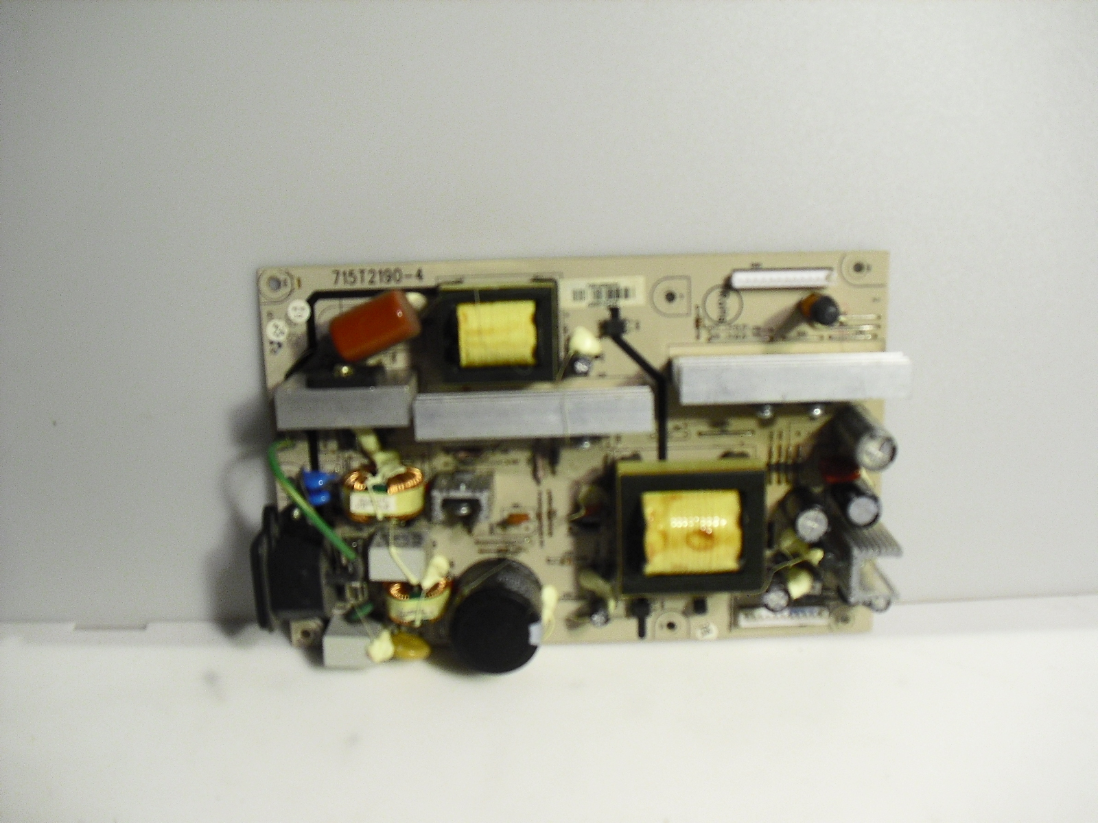 715t2190-4  power  board   for  magnavox   32md357b/37b - $28.99