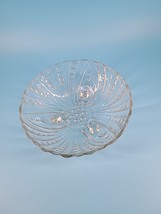 Vintage 1940&#39;s Depression Glass Anchor Hocking Oyster &amp; Pearl Footed Bow... - $7.49