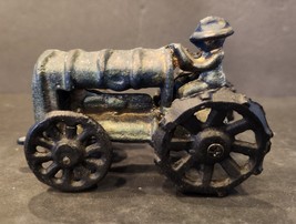 CAST IRON TRACTOR DEPRESSION ERA  *HUBLEY/ARCADE* 265R SMALL SCALE 4&quot; NICE! - $9.75