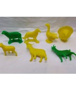 Lot Of (7) Vintage Neon Colored Plastic Farm Animal Toys Dog Duck  Pig S... - $300.87 MXN