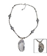 Natural Chalcedony Rock Necklace Gray Druzy Geode Bead Quartz Agate Ston... - £27.33 GBP