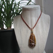 Large Tiger eye pendant. - £19.18 GBP