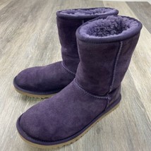 UGG Women&#39;s Classic Short 2 Boots Purple Water Resistant Sz 6 Excellent ... - $46.74