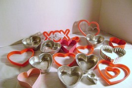 Metal &amp; Plastic Valentine Cookie Cutters &amp; Heart Pans - £11.76 GBP