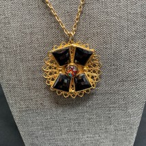 Vintage Gold Black Pendant Necklace Gold-Toned Chain Statement 24 inches - £11.44 GBP