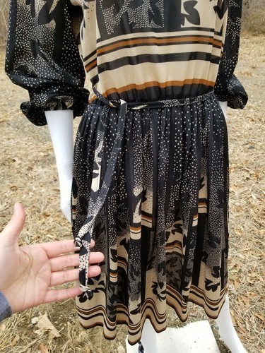 Vintage 1970s Fit & Flare black secretary Semi Sheer Leaf Print Midi Dress W28" Item image 7