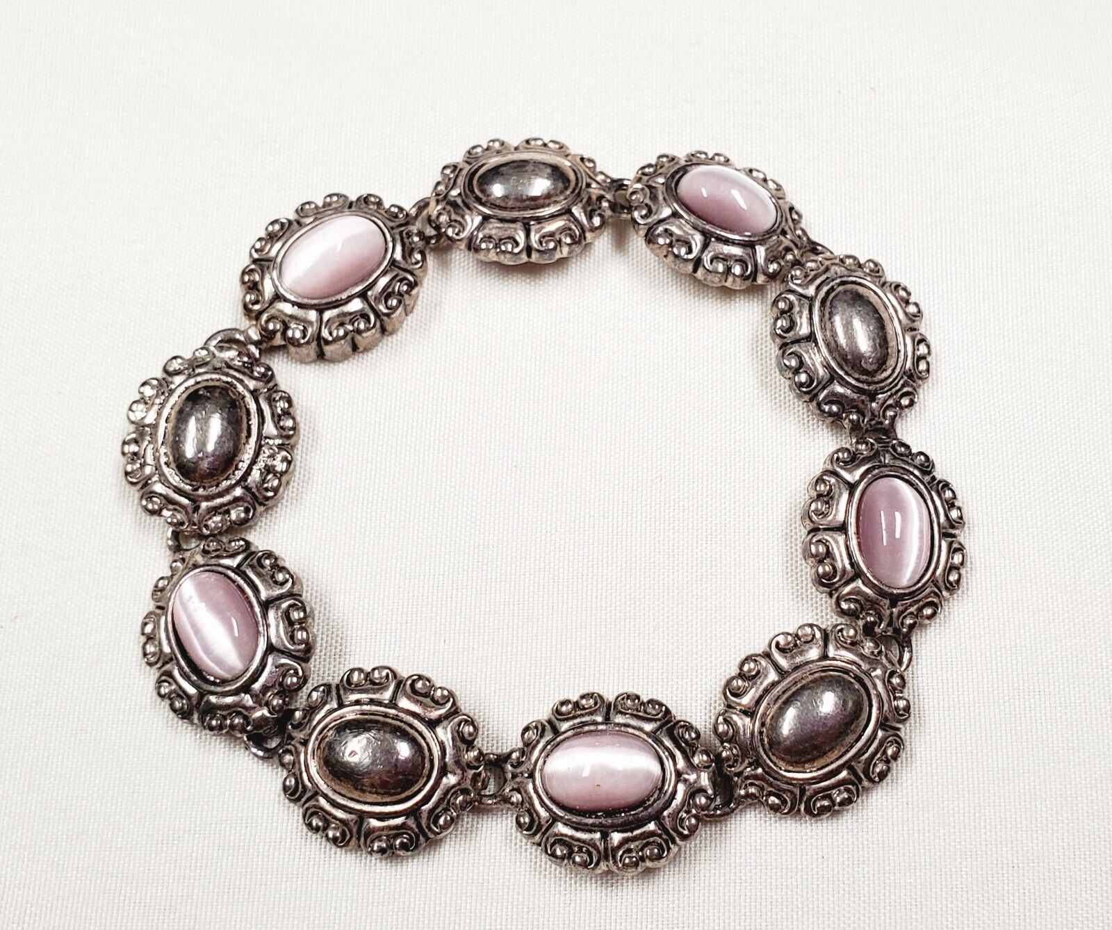 Primary image for 7-1/4" Silver Tone Purple Lilac Bead Link Magnetic Bracelet