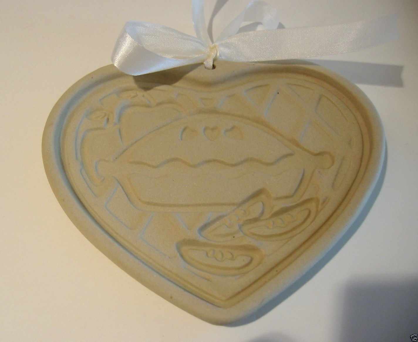 PAMPERED CHEF Welcome Home Heart COOKIE MOLD & Booklet Vtg 1998 Item image 4
