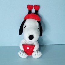 Hallmark Plush Snoopy Peanuts Stuffed Animal 9&quot; Valentine Hearts Envelope - £15.73 GBP