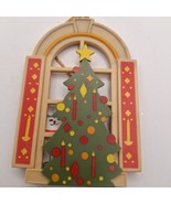 Gallery Originals for Avon Products - Holiday Window Cat And Tree Ornament - £5.14 GBP