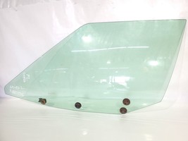 1991 1996 Chevrolet Corvette OEM Front Left Door Glass Has Scratches  - $123.75