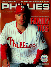 Phillies:  Official Magazine - Issue 3 (2003) - David Bell on Cover - £6.75 GBP