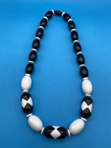 Bold Retro Mod Black and White Oval Acrylic Beaded 18” Long Necklace - £19.67 GBP
