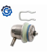 New Fuel Injection Pressure Regulator for 1995-2004 Chevy Isuzu Honda 24083 - €48,10 EUR