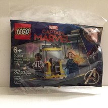 New Captain Marvel &amp; Nick Fury Polybag Set #30453 - 32 Pieces - $16.10