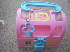 barbie bank vintage with tag has key.and lock - £8.11 GBP