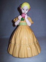 Figurine Old Fashion Young Girl Holding Flowers 1 1/4 Inches High Ceramic  - £10.16 GBP