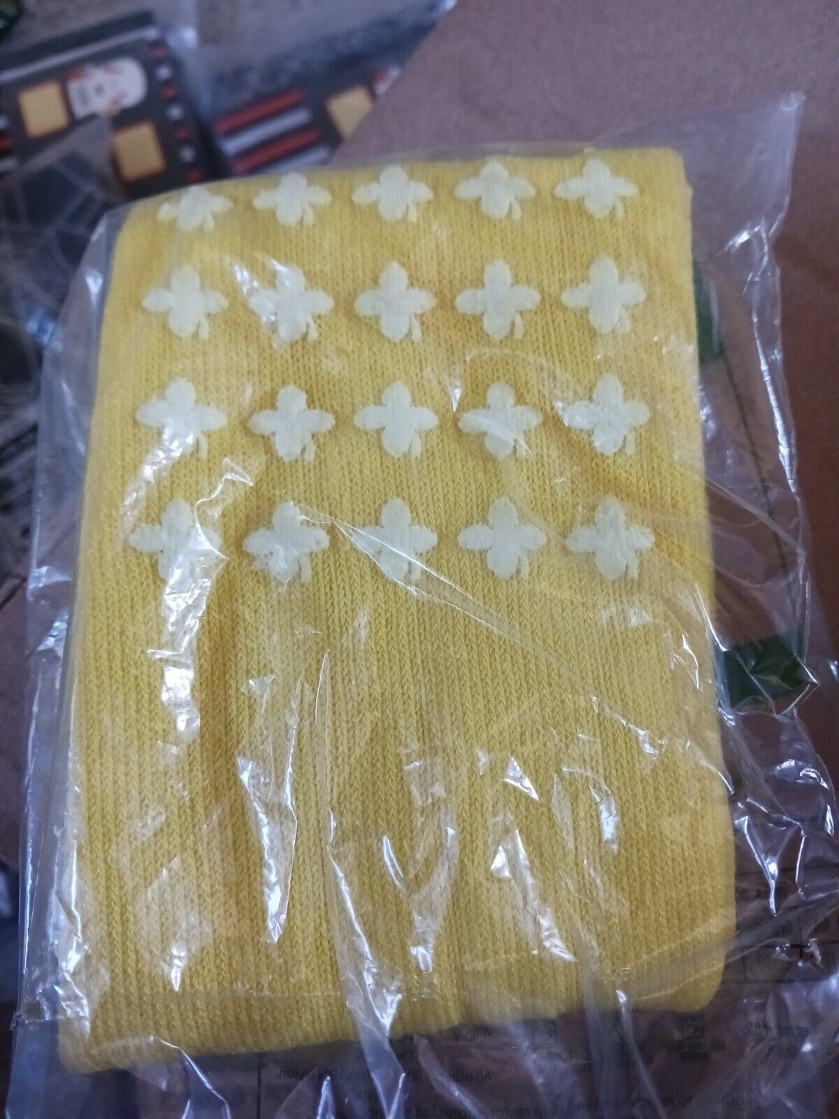 POSEY FALL MANAGEMENT NON SKID-SOCKS MEDIUM YELLOW  #6239Y - $7.92