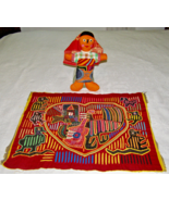VINTAGE HAND EMBROIDERED KUNA MOLA TEXTILE-LARGE HEART w/ HANDS PLAYING ... - €24,93 EUR