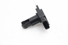 00-05 TOYOTA CELICA MAF MASS AIR FLOW METER SENSOR E2334 image 3