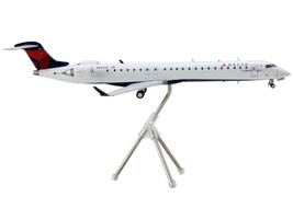 Bombardier CRJ900 Commercial Aircraft &quot;Delta Air Lines - Delta Connection&quot; (N80 - £79.47 GBP