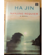 Lot of 3 LARGE PRINT Hardcover Novels by Ha Jin  Nanjing Requiem, The Bo... - $182.26 MXN