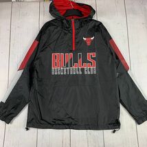 Chicago Bulls Basketball NBA Medium Black 1/4 Zip Windbreaker Jacket New... - $548.16 MXN