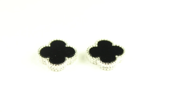 Silver Plated Cluster Earrings.