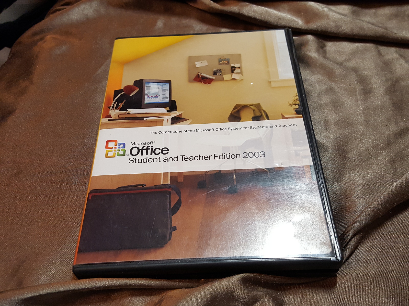 Primary image for Microsoft Office 2003 Student Teacher Edition With Product Key