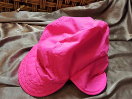 Vintage Columbia Sportswear Nylon and Fleece Hat with War Flaps in Neon Pink  - £11.92 GBP