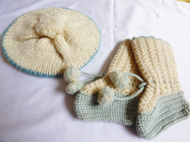 Vtg Lot Of 2 Baby Boy Crochet Booties &amp; Hand Knitted Hat Blue &amp; White - £16.61 GBP