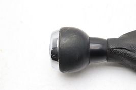 08-14 MINI COOPER CLUBMAN M/T MANUAL TRANSMISSION SHIFTER SHIFT KNOB BOOT E3586 image 5